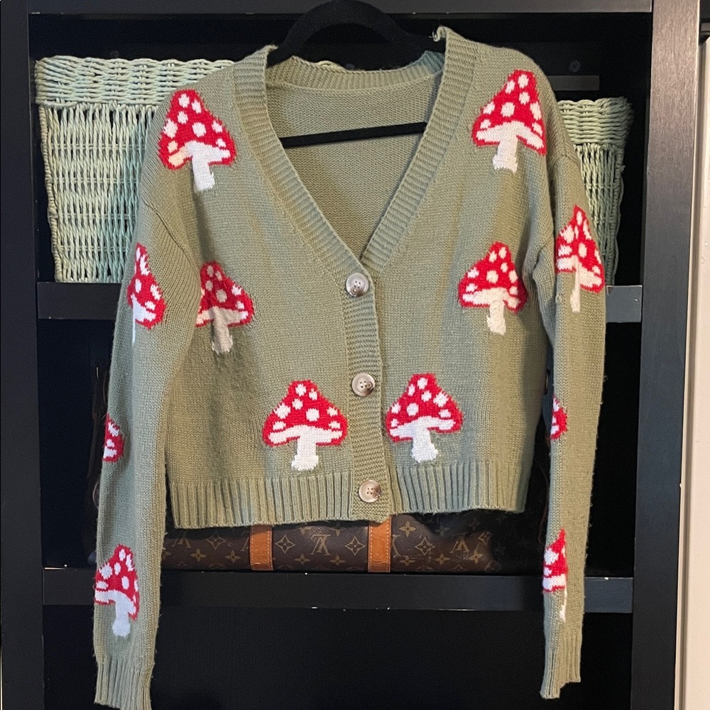 Adorable vintage mushroom cardigan/sweater